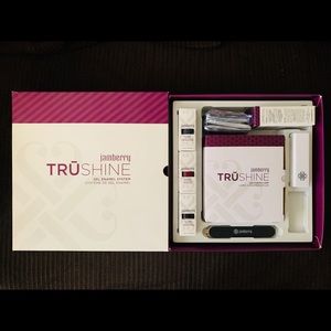 *SOLD* Jamberry TruShine Gel Enamel System